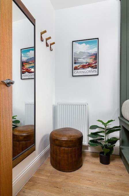 The Stylish 3-Bedroom Maisonette Retreat Stirling Exterior photo