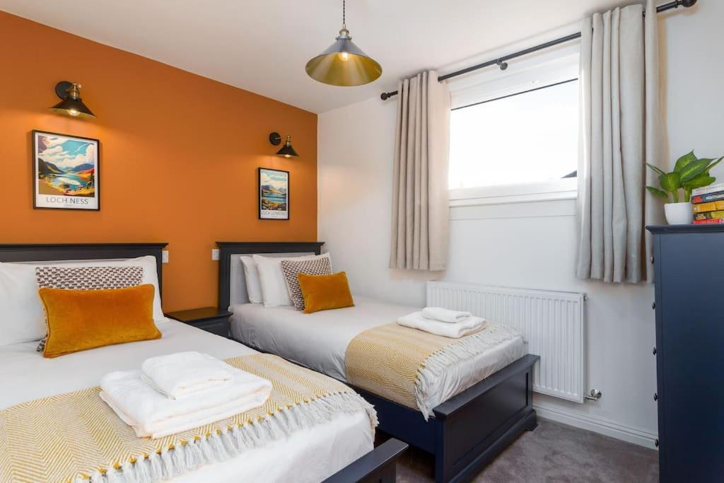 The Stylish 3-Bedroom Maisonette Retreat Stirling Exterior photo