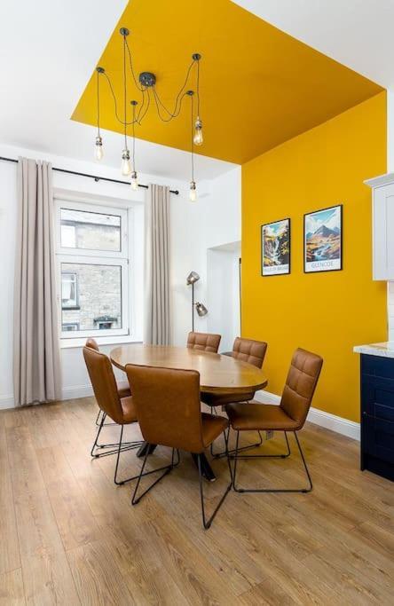 The Stylish 3-Bedroom Maisonette Retreat Stirling Exterior photo