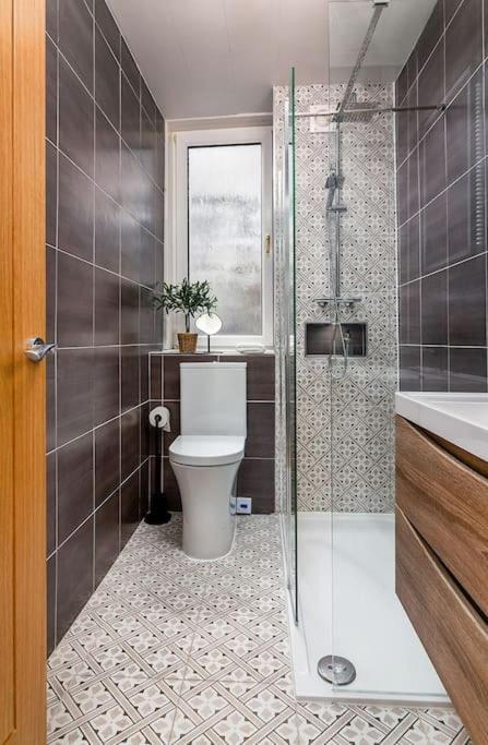 The Stylish 3-Bedroom Maisonette Retreat Stirling Exterior photo